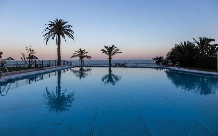 Torre De La Roca Industrial69 Apartamento Torremolinos 0*,  Espanha